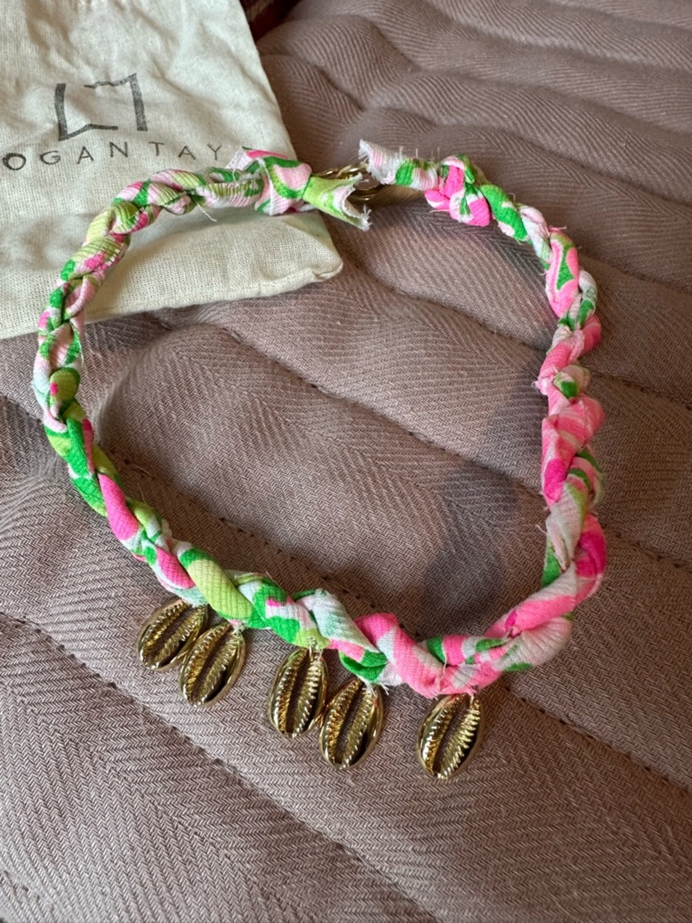 Logan Tay x Lilly Pulitzer choker Necklace or doubled bracelet